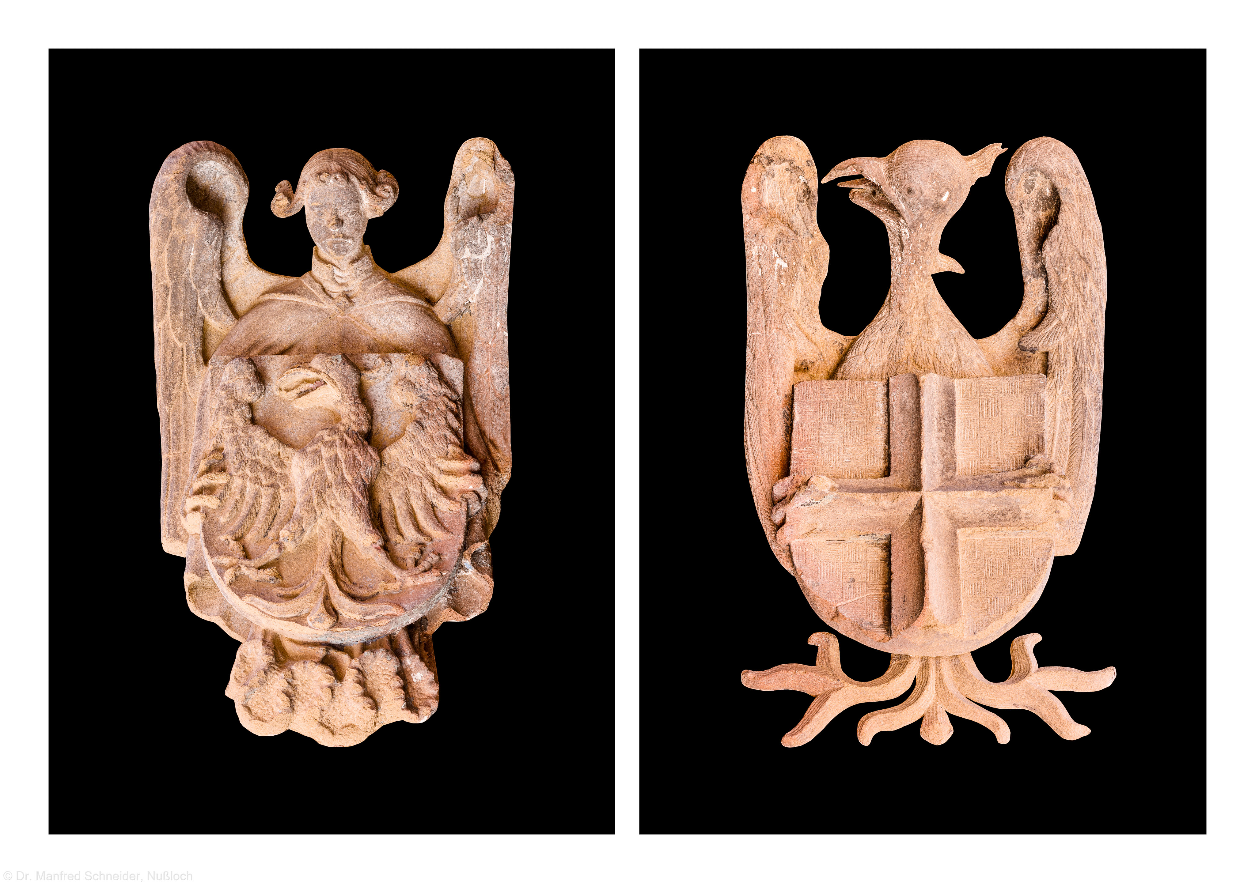 Heidelberg - Heiliggeistkirche - West-/Hauptportal - Wappen "Adler, getragen von einem Engel" und Wappen der Savoyen "Silbernes Kreuz auf rote Grund" links und rechts oben vor der Tür (aufgenommen im August 2013, am Nachmittag)