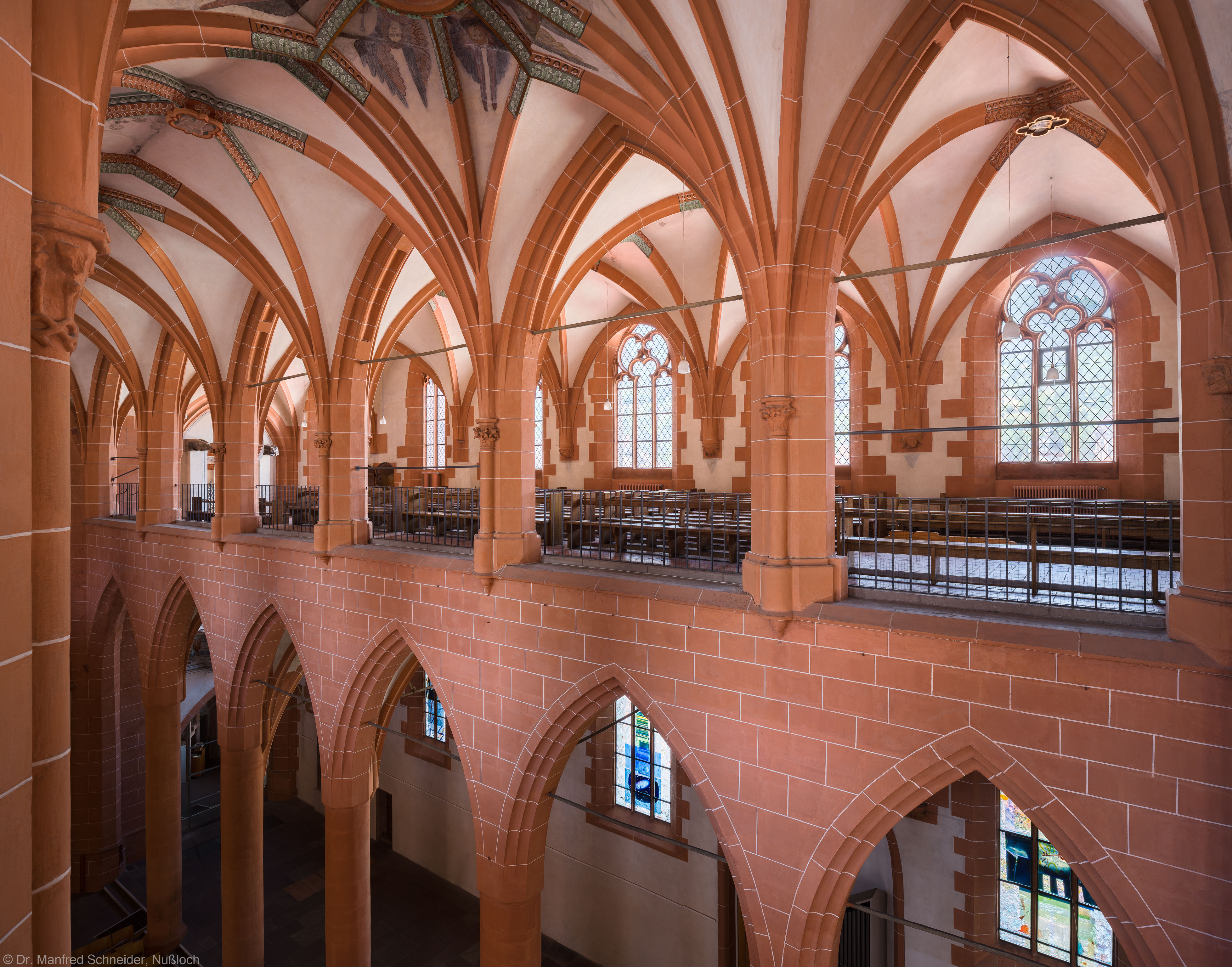 Heidelberg - Heiliggeistkirche - Nordempore - Blick vom Nordosten der Südempore auf die Nordempore und in das Nordschiff (aufgenommen im Juni 2015, am Nachmittag)